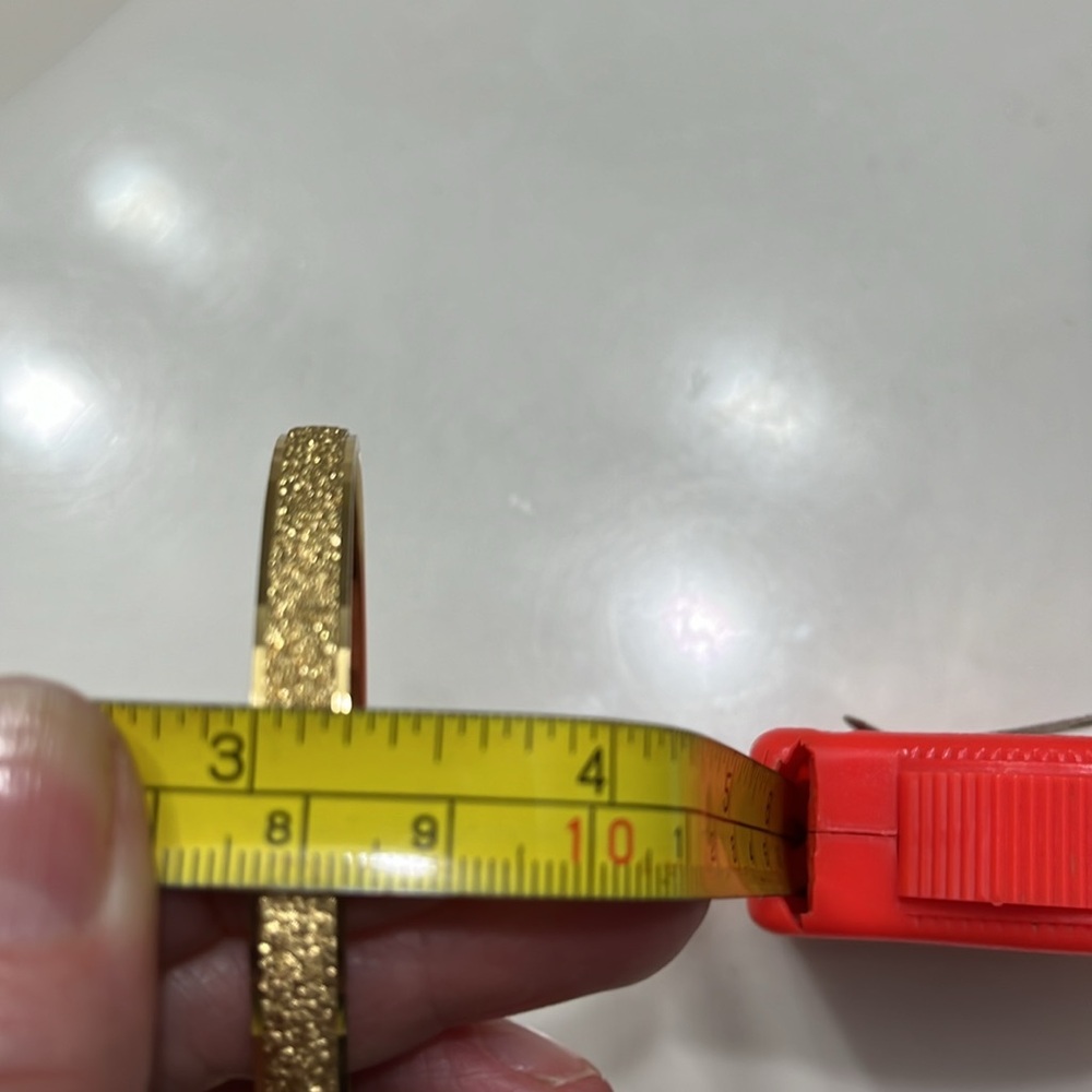 MONET vintage gold tone bangle bracelet. Solid. Exc condition. Beautiful sparkle - Picture 3 of 6